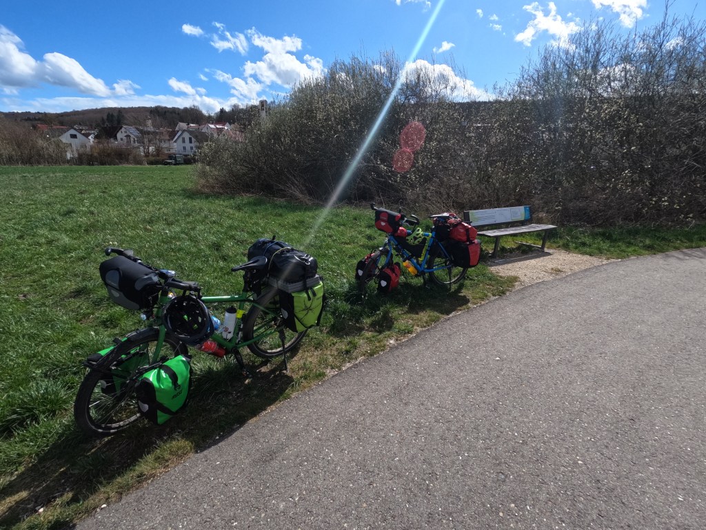 (1) Wir sind unterwegs!