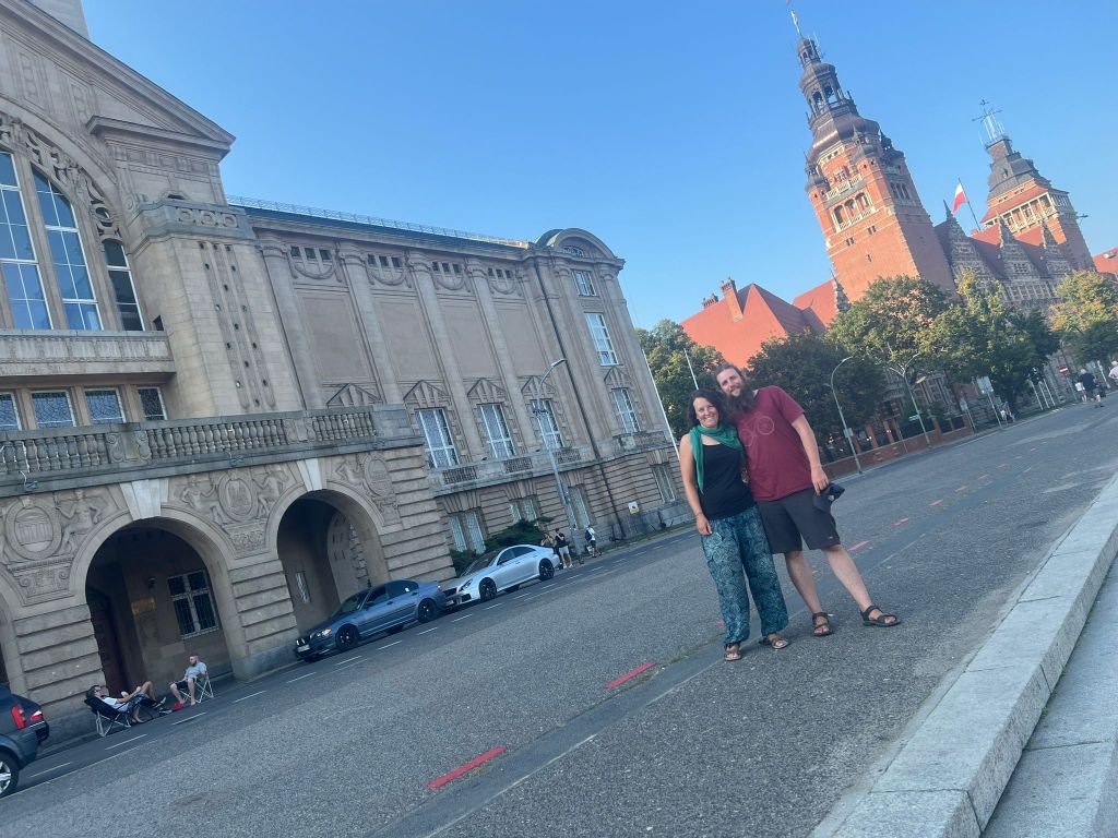 (119) Wir treffen DanTheManWithThePlan